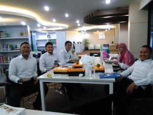 menyusun-annual-report