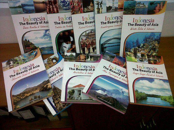 Kamus Pariwisata.jpg