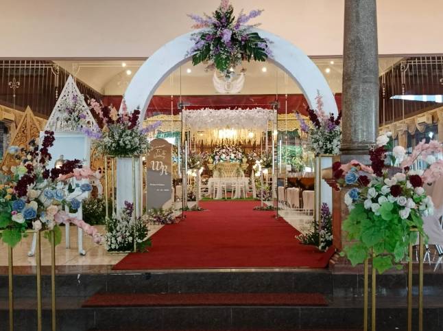 Bagian dalam Wisma Batari