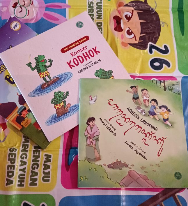 Buku Anak Berbahasa Jawa - Ndherek Langkung